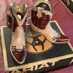 Ariat Women’s Nova boot size 6 1/2 B